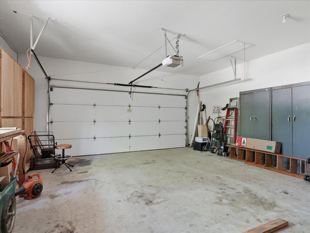 Image 40 of property listing at 45241 Dillon Drive, Ahwahnee, CA 93601