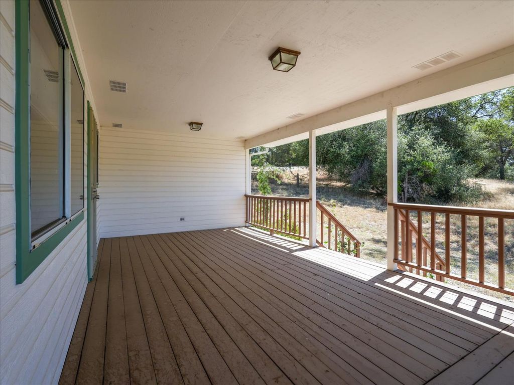 Image 46 of property listing at 45241 Dillon Drive, Ahwahnee, CA 93601