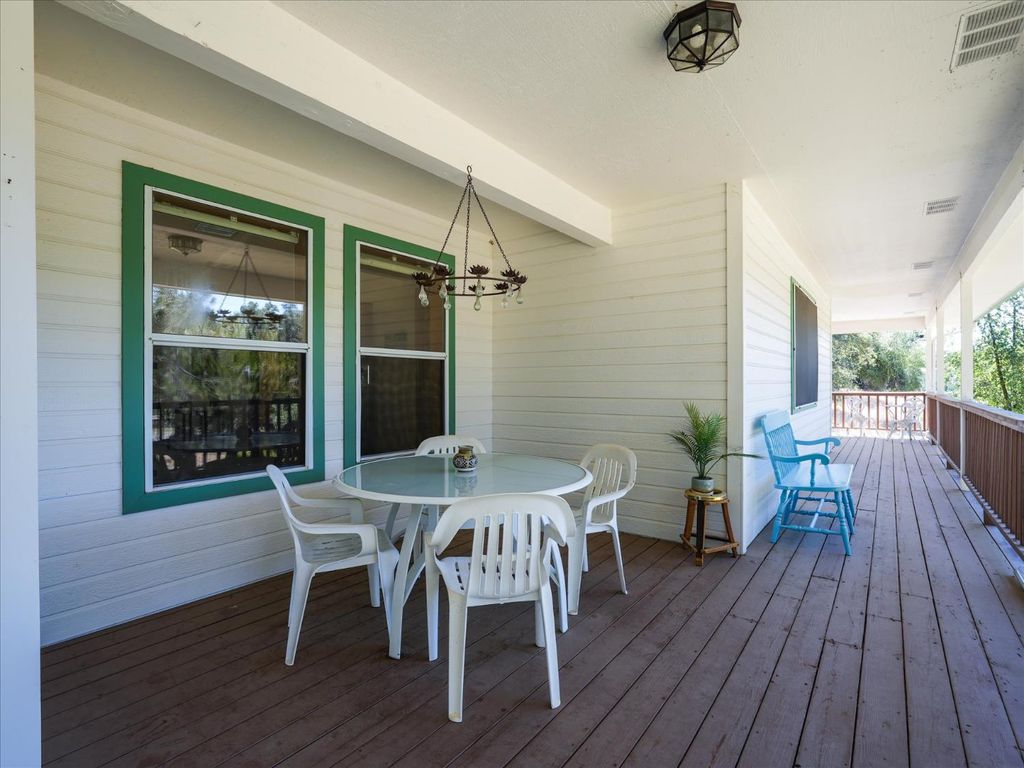 Image 7 of property listing at 45241 Dillon Drive, Ahwahnee, CA 93601