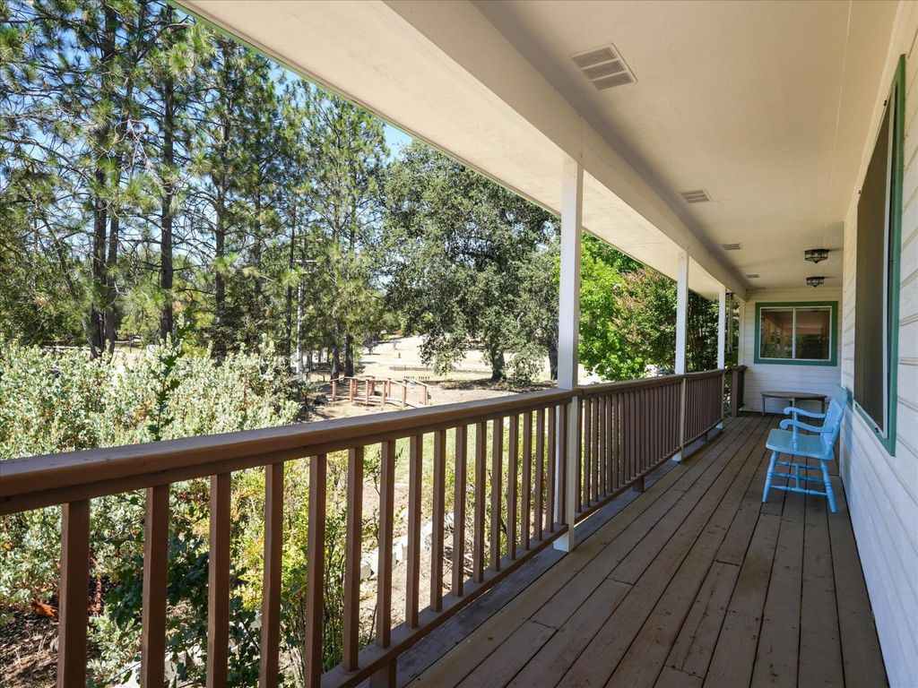 Image 8 of property listing at 45241 Dillon Drive, Ahwahnee, CA 93601