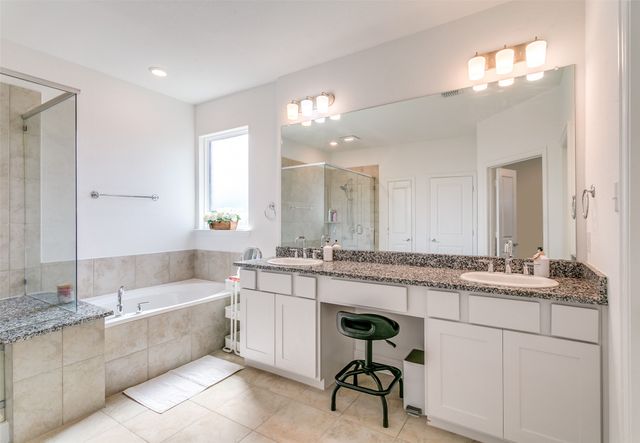 1436 Eagle Feather Way, Fort Worth, TX 76052