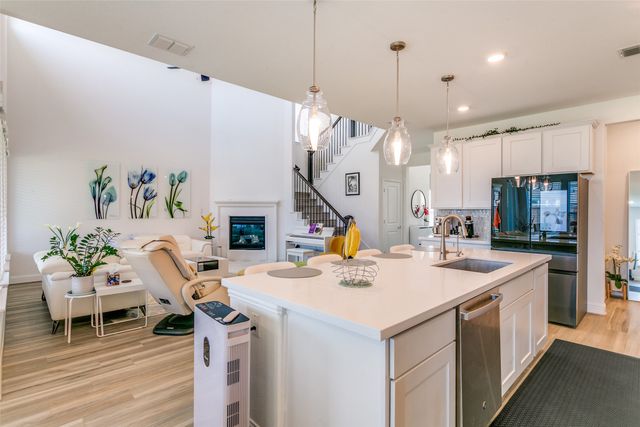 1436 Eagle Feather Way, Fort Worth, TX 76052