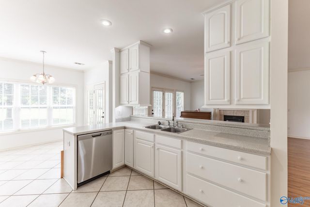 2526 Dug Hill Road, Brownsboro, AL 35741
