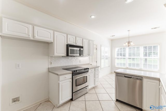 2526 Dug Hill Road, Brownsboro, AL 35741