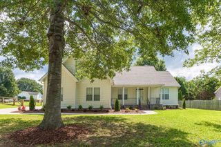 2526 Dug Hill Road, Brownsboro, AL 35741