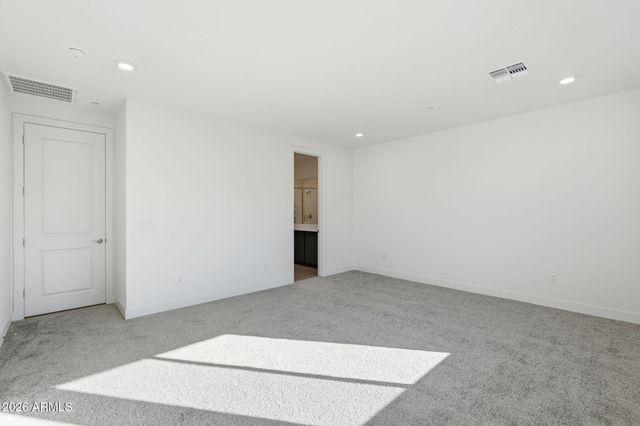 2121 W Sonoran Desert Drive 113, Phoenix, AZ 85085