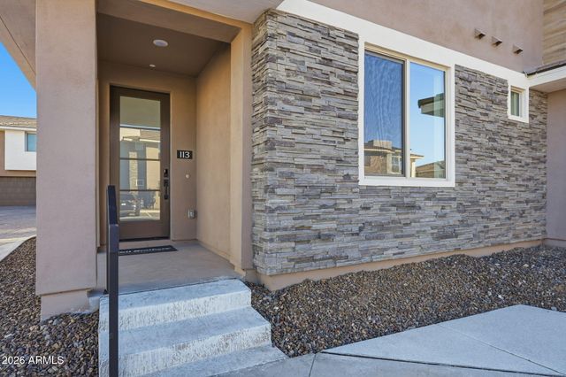 2121 W Sonoran Desert Drive 113, Phoenix, AZ 85085