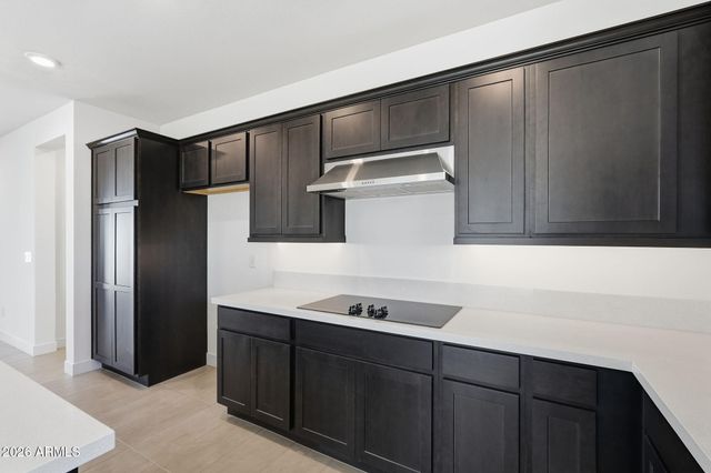 2121 W Sonoran Desert Drive 113, Phoenix, AZ 85085