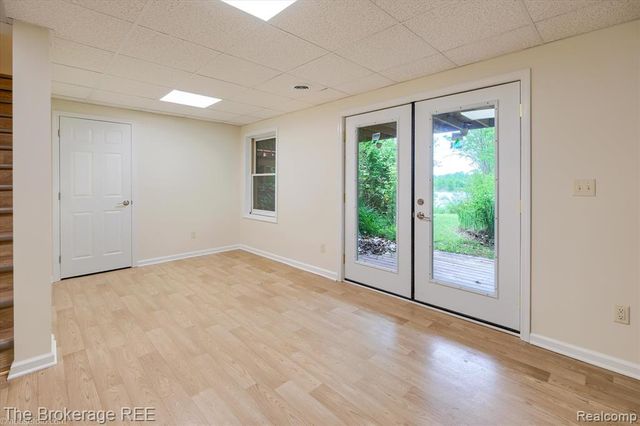 1077 Hadley Road, Lapeer, MI 48446