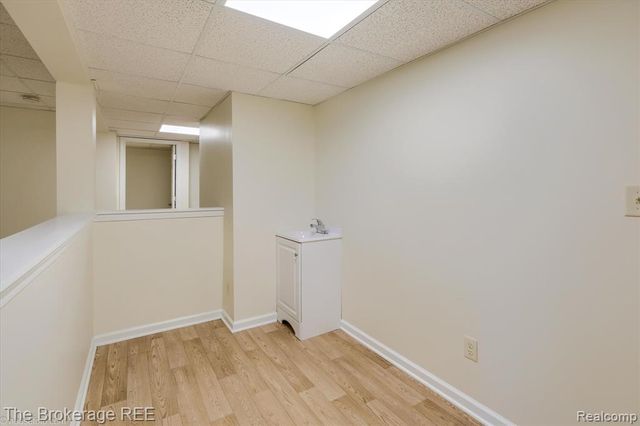 1077 Hadley Road, Lapeer, MI 48446