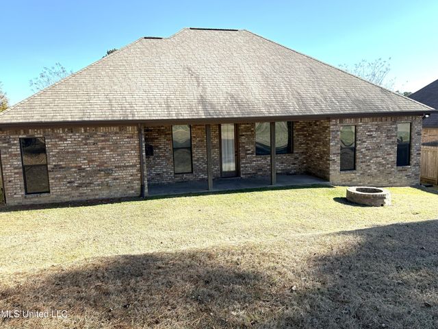 961 Willow Grande Circle, Brandon, MS 39047