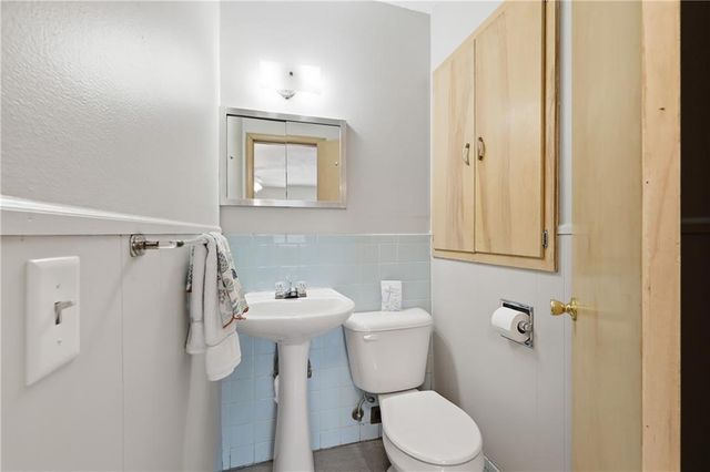 401 James Street, Harrisonville, MO 64701