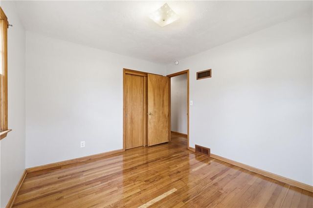 401 James Street, Harrisonville, MO 64701