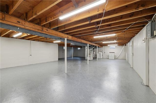 401 James Street, Harrisonville, MO 64701