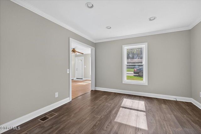 147 E Shore Road, Delanson, NY 12053