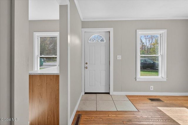 147 E Shore Road, Delanson, NY 12053