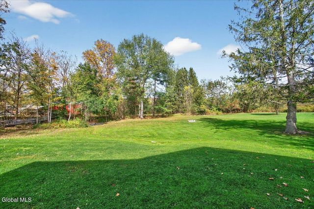 147 E Shore Road, Delanson, NY 12053