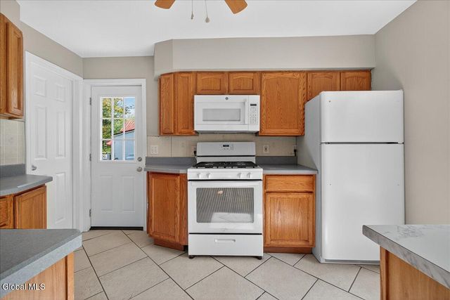 147 E Shore Road, Delanson, NY 12053