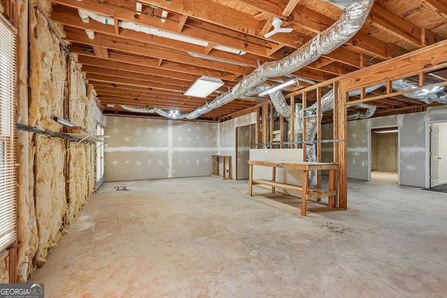 4925 Woodbend Drive NW, Acworth, GA 30101