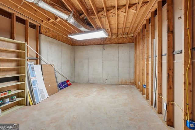 4925 Woodbend Drive NW, Acworth, GA 30101