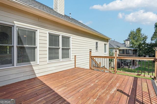 4925 Woodbend Drive NW, Acworth, GA 30101