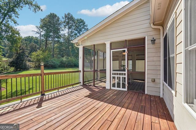 4925 Woodbend Drive NW, Acworth, GA 30101