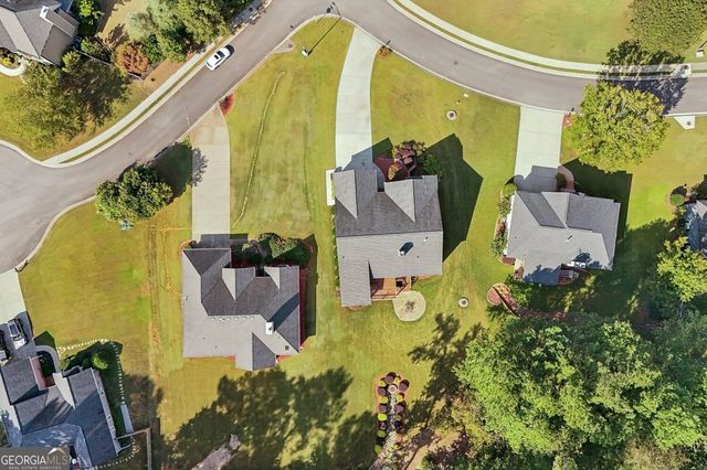 4925 Woodbend Drive NW, Acworth, GA 30101