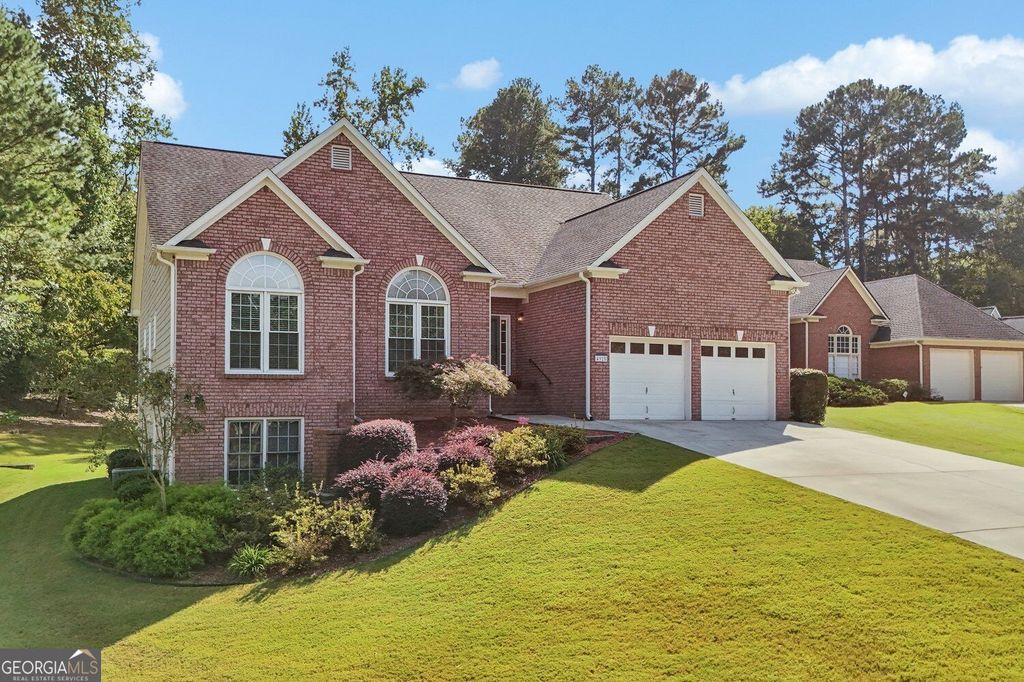 4925 Woodbend Drive NW, Acworth, GA 30101