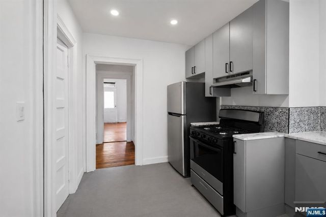 239-241 17th Avenue, Paterson, NJ 07504