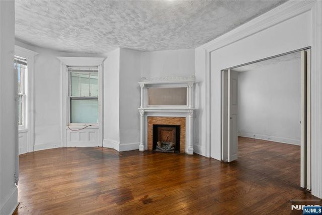 239-241 17th Avenue, Paterson, NJ 07504