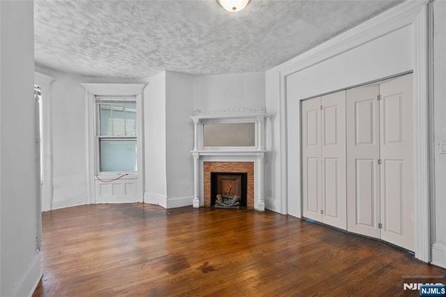 239-241 17th Avenue, Paterson, NJ 07504
