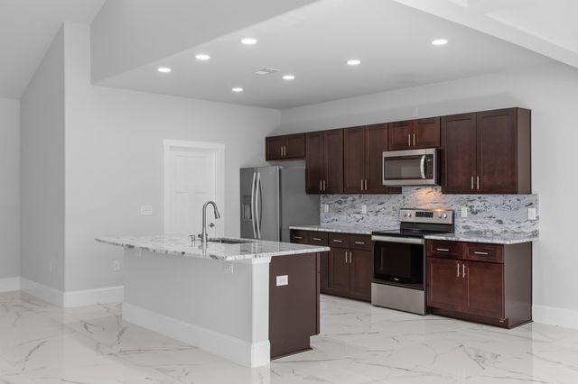 329 Blue Rock Dr., Longs, SC 29568