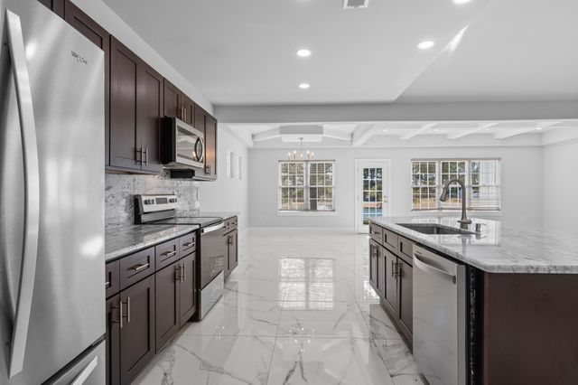 329 Blue Rock Dr., Longs, SC 29568