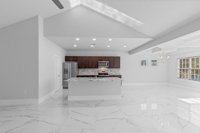 329 Blue Rock Dr., Longs, SC 29568