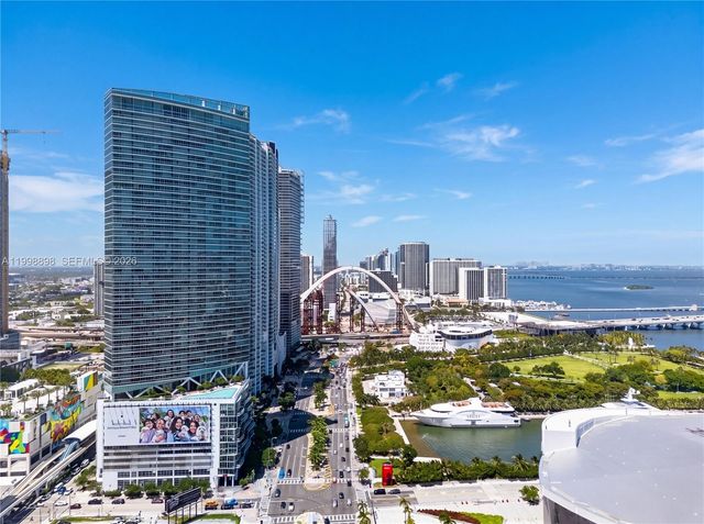 888 Biscayne Blvd 2404, Miami, FL 33132