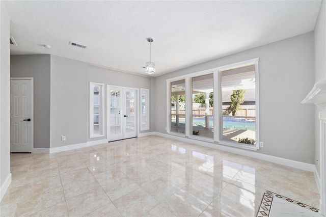457 Corridor Way, Stafford, TX 77477