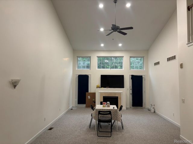 44700 Heather Lane 19, Canton Charter Township, MI 48187