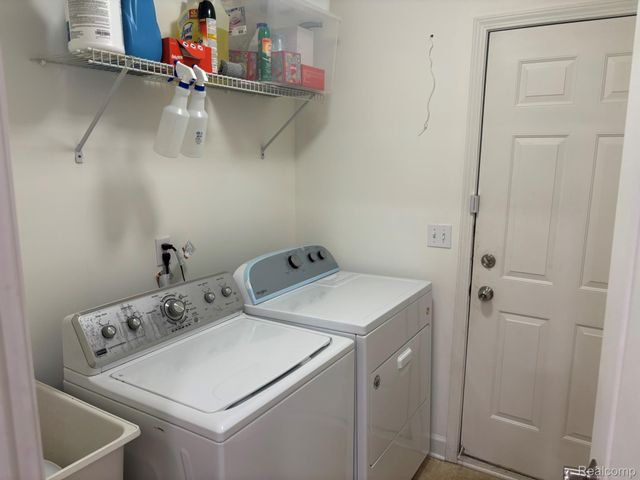 44700 Heather Lane 19, Canton Charter Township, MI 48187