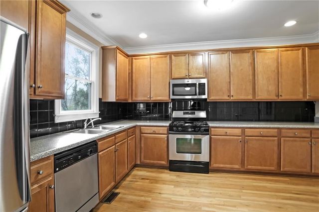 2664 Rosemary NW Street, Atlanta, GA 30318