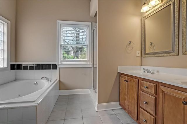 2664 Rosemary NW Street, Atlanta, GA 30318