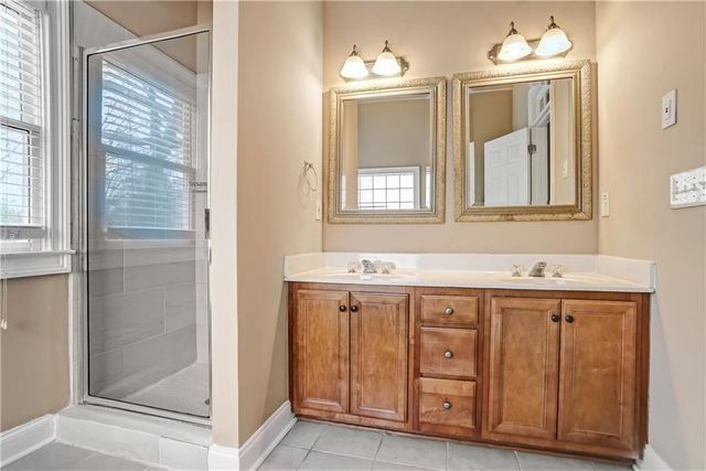 2664 Rosemary NW Street, Atlanta, GA 30318