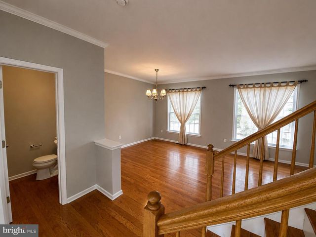 21002 KITTANNING LN, Ashburn, VA 20147