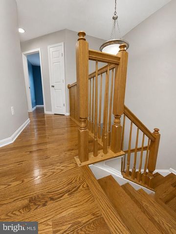 21002 KITTANNING LN, Ashburn, VA 20147