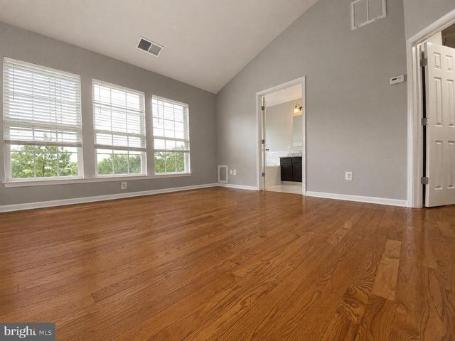 21002 KITTANNING LN, Ashburn, VA 20147