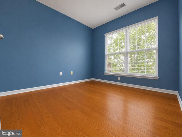 21002 KITTANNING LN, Ashburn, VA 20147