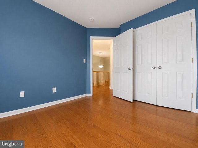 21002 KITTANNING LN, Ashburn, VA 20147