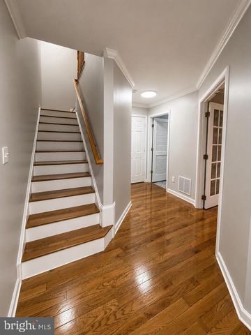21002 KITTANNING LN, Ashburn, VA 20147