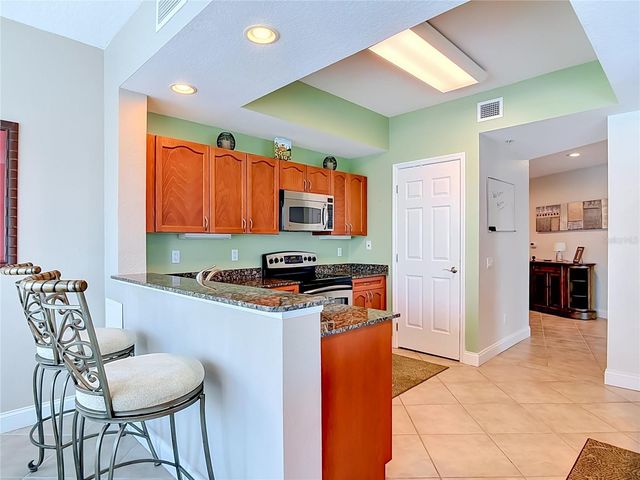 2 OCEANS WEST BLVD 300, Daytona Beach Shores, FL 32118