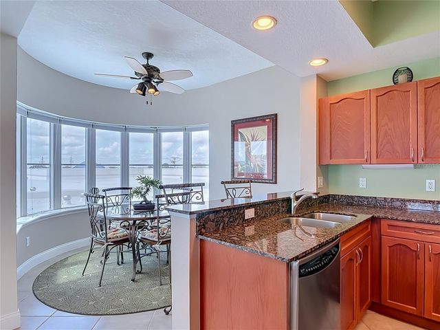2 OCEANS WEST BLVD 300, Daytona Beach Shores, FL 32118