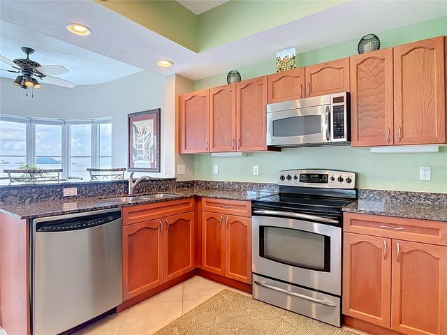 2 OCEANS WEST BLVD 300, Daytona Beach Shores, FL 32118